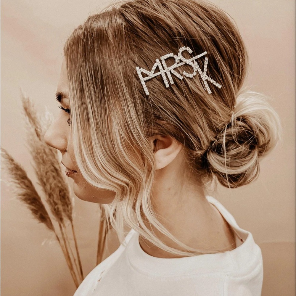 Six stories MRS H hair Pearl silver hair clip accessory bridal